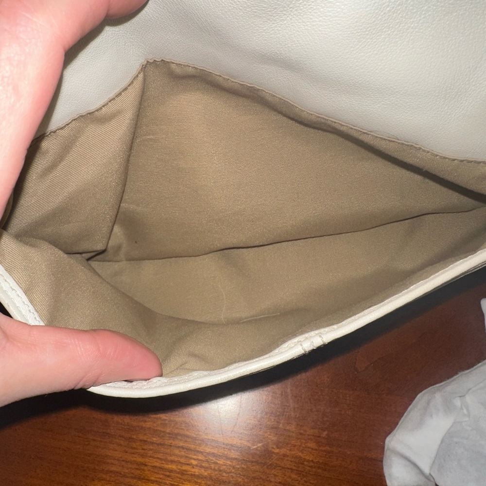 Coach Soho white and light brown ๐ - Picture 7 of 13